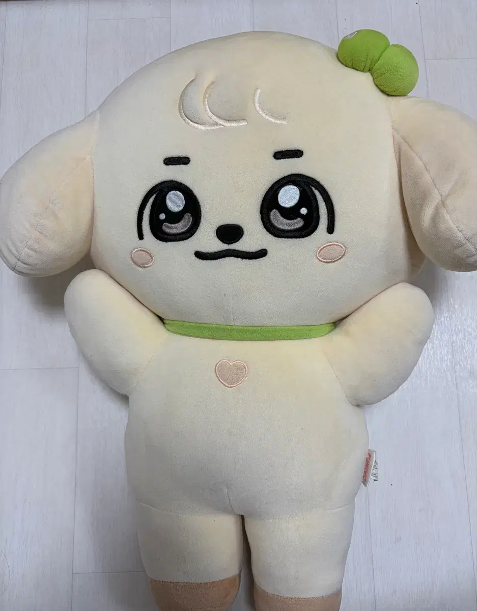 thumbnail-0